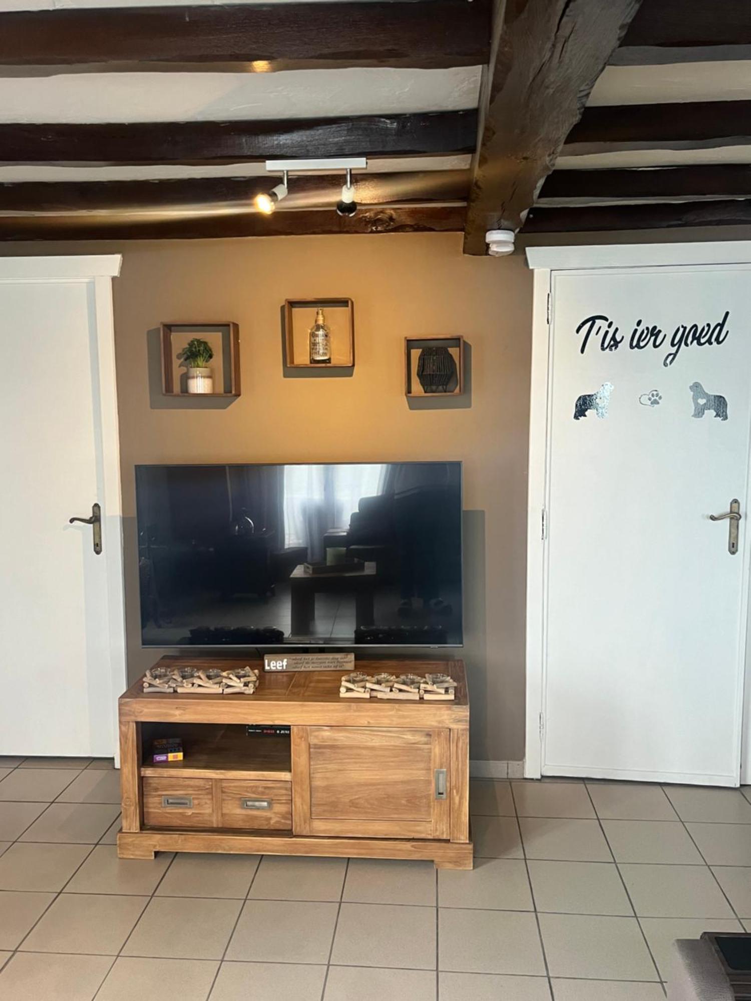 Chaletje Tis-Ier-Goed Jabbeke  Zewnętrze zdjęcie